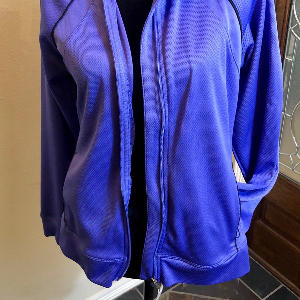 Athletic jacket - Picture 4 of 5